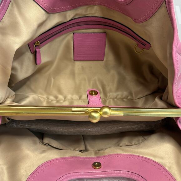 y2k COACH 2008 Pink 12520 Patented Leather Ergo Shoulder Bag - Picture 10 of 16
